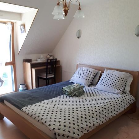 Kerniguez 3 Bed & Breakfast Carhaix-Plouguer Exterior photo